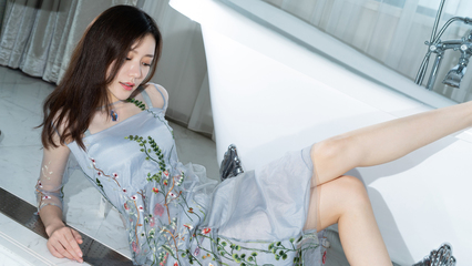 我们乱爱生活无码